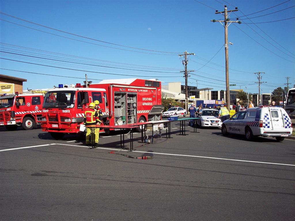 Australian Police Cars > Gallery > Victoria Police > Image: 604BC001
